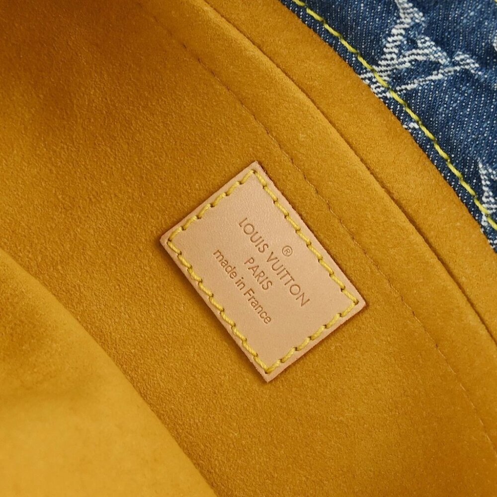 Louis Vuitton Monogram Denim Flat Shopper Tote Handbag M95018 AS0075 186407 - Picture 6 of 10